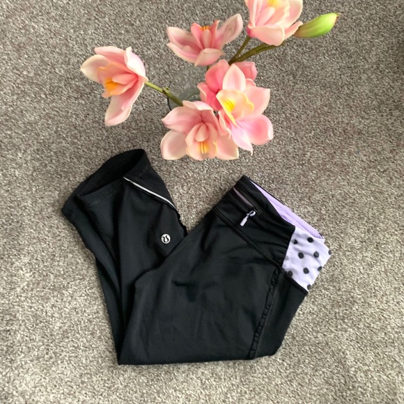 Lululemon Fast and Free Crop sz 6 - Picture 2 of 5